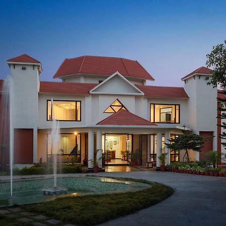 ホテルNaturoville Ayurvedic And Yoga Retreat リシケーシュ エクステリア 写真